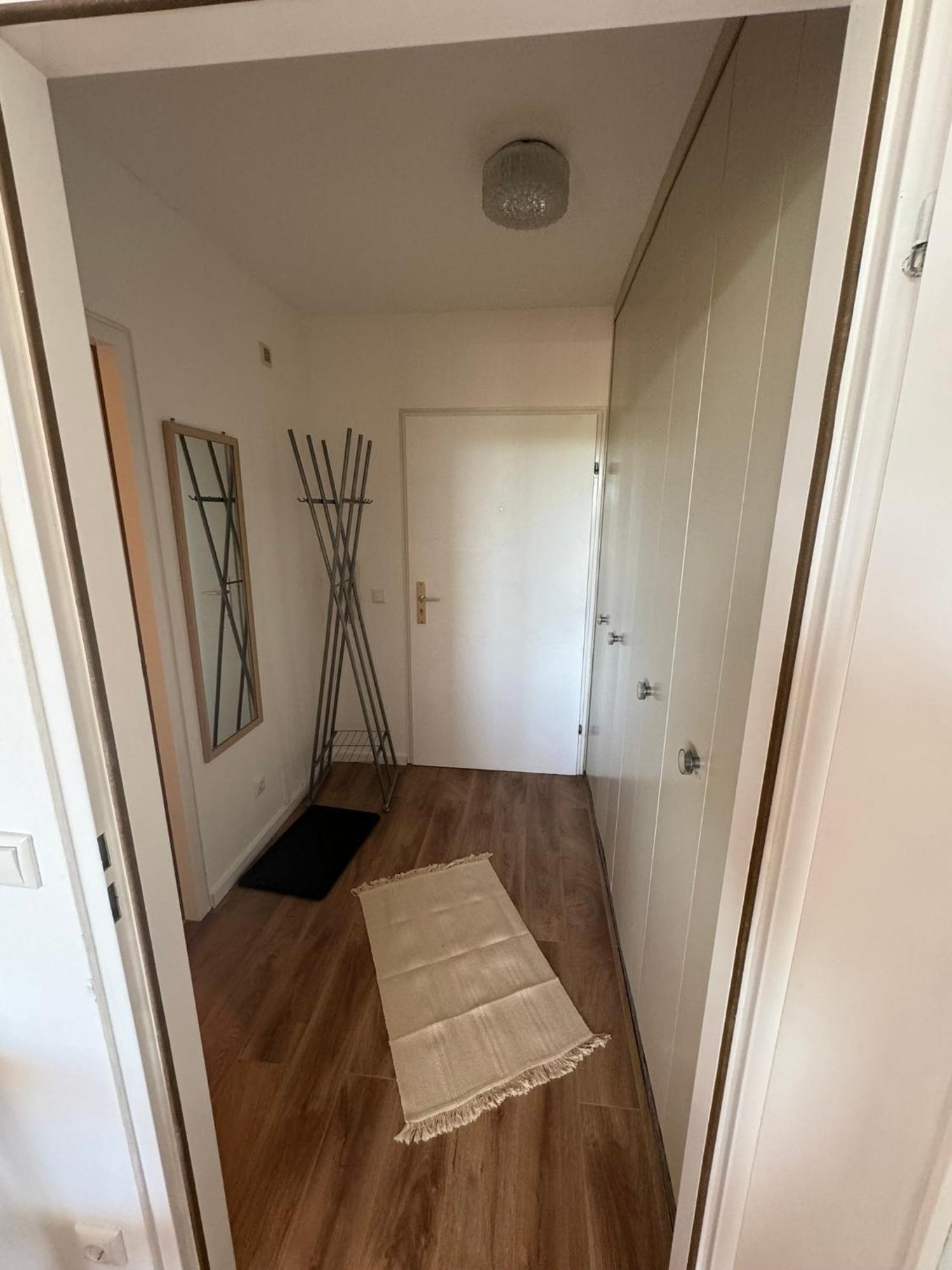 1 Zimmer Wohnung Mit Balkon Und Kueche بايروث المظهر الخارجي الصورة